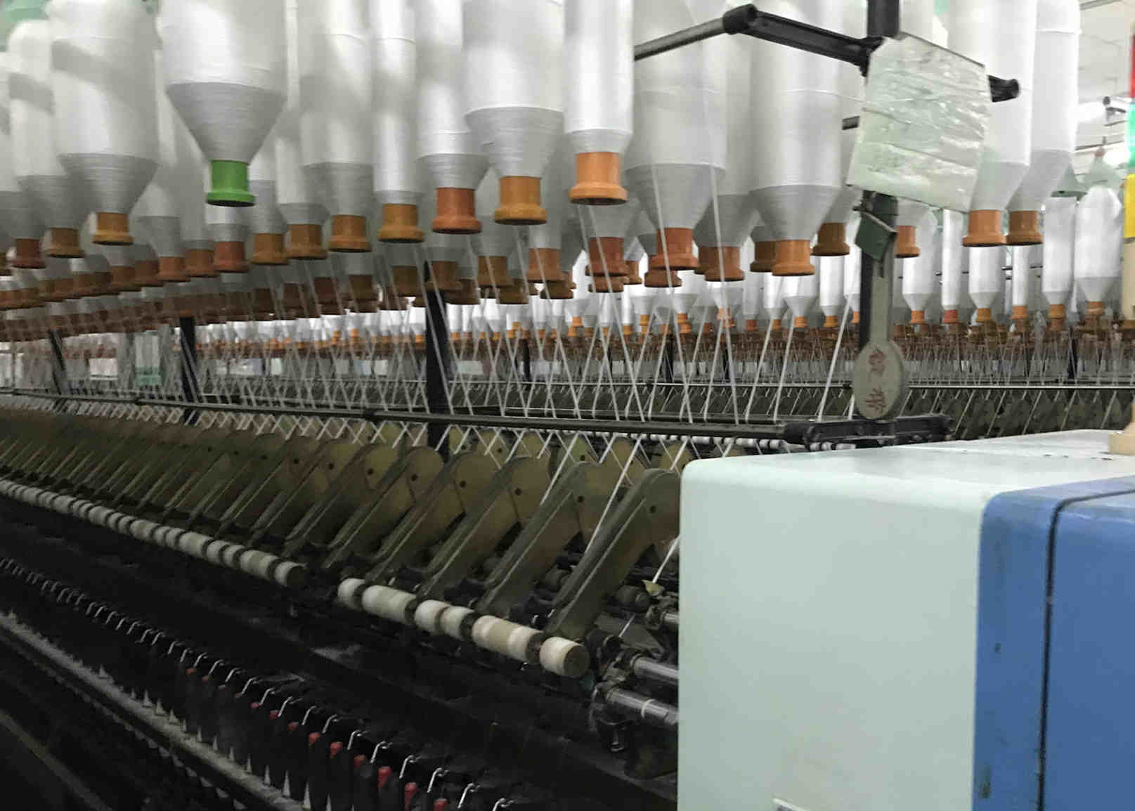 40/2 Polyester Sewing Thread 100% Ring SP Thread Yarn For Weaving