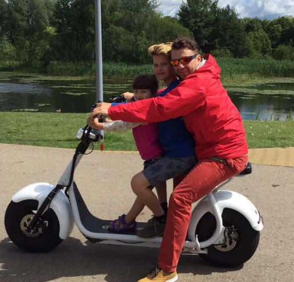 700C Wheel Portable Electric Bike Folding Non Battery Operated Bicycle