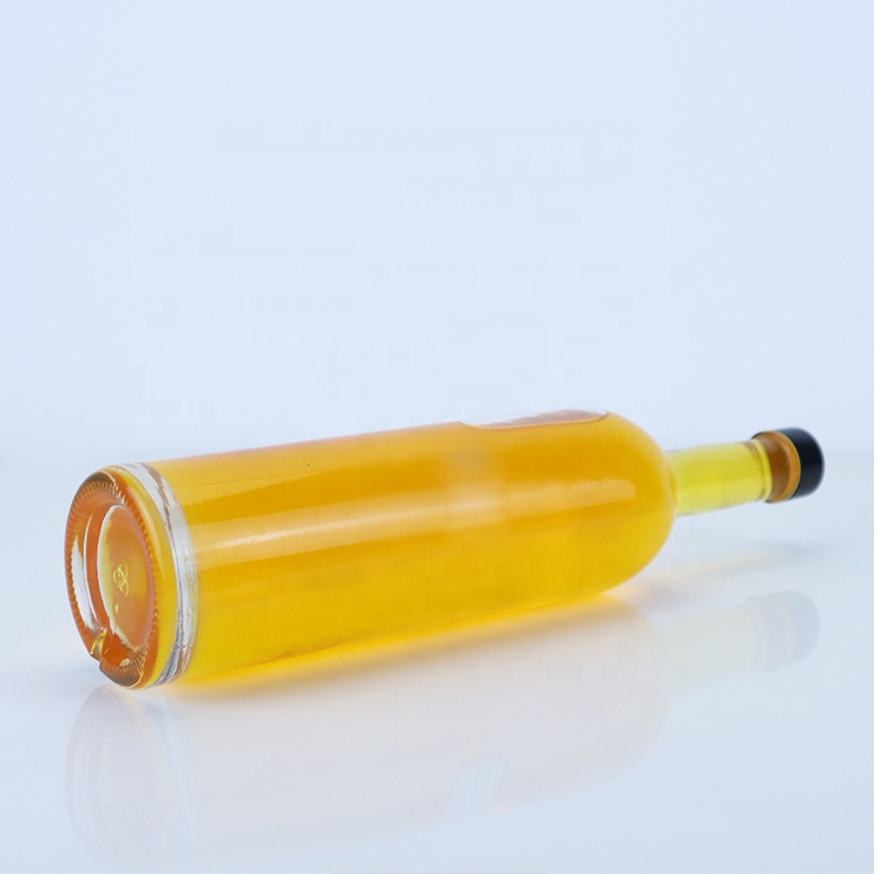 Custom Logo 700ml 750ml High Flint Round Shape Glass Bottle with Screw Top Finish