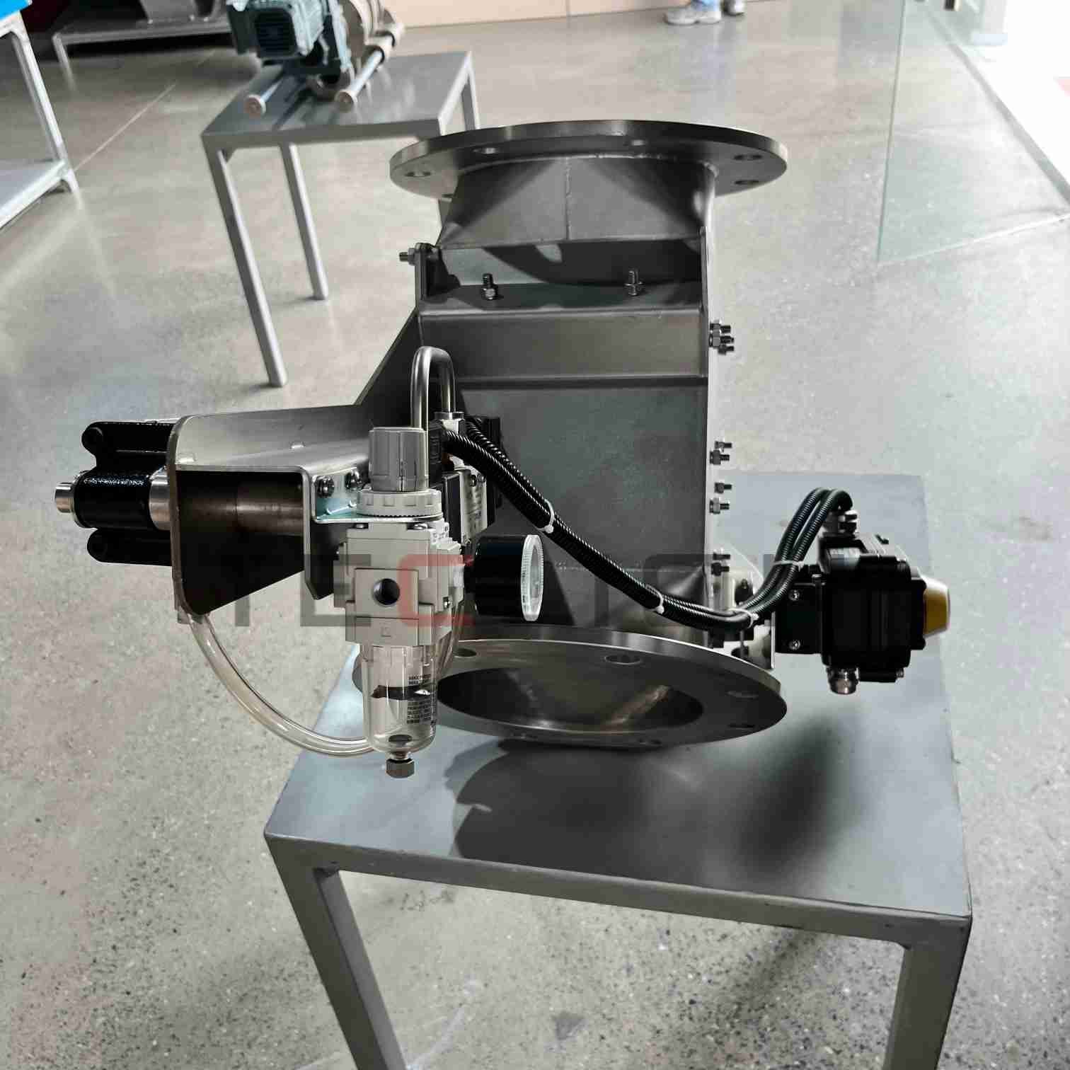 304SS PN10 pneumatic diverter valve