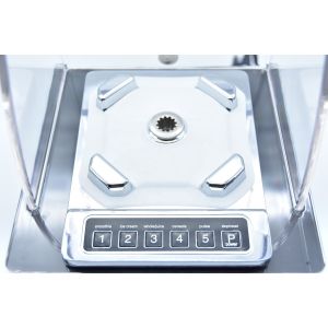 Low-Noise 1800W Heavy Duty Blender with 8 Speed Settings and Electric Power