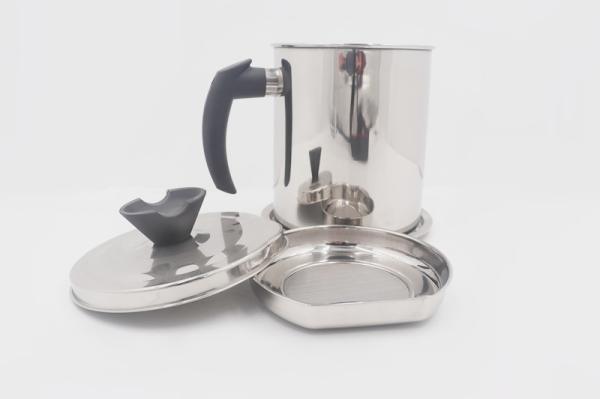 1.6L New design oil strainer pot with lid and base stainless steel kitchen oil