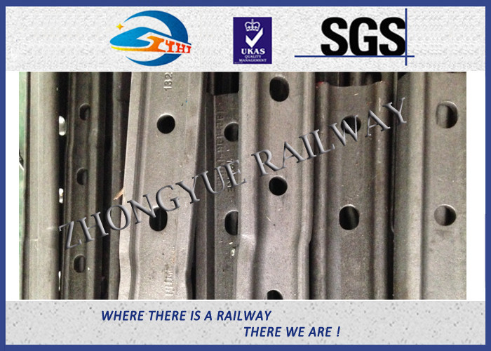 45# 50# 4 / 6 Hole 136 RE Railroad Joint Bars Angle Bars With Hole Spacing
