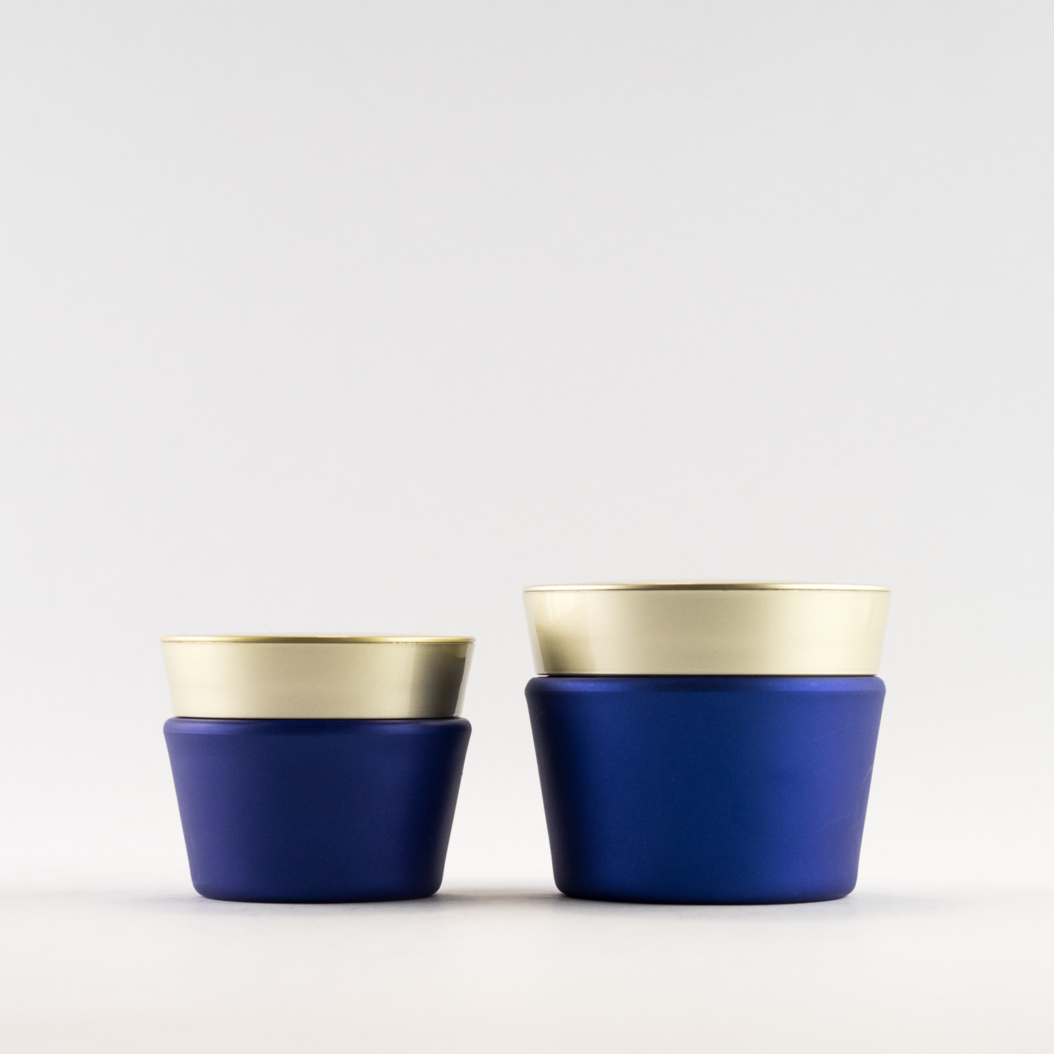Double Wall Empty Cosmetic Jar Thick Wall With Disc Gold Color 30ml 50ml