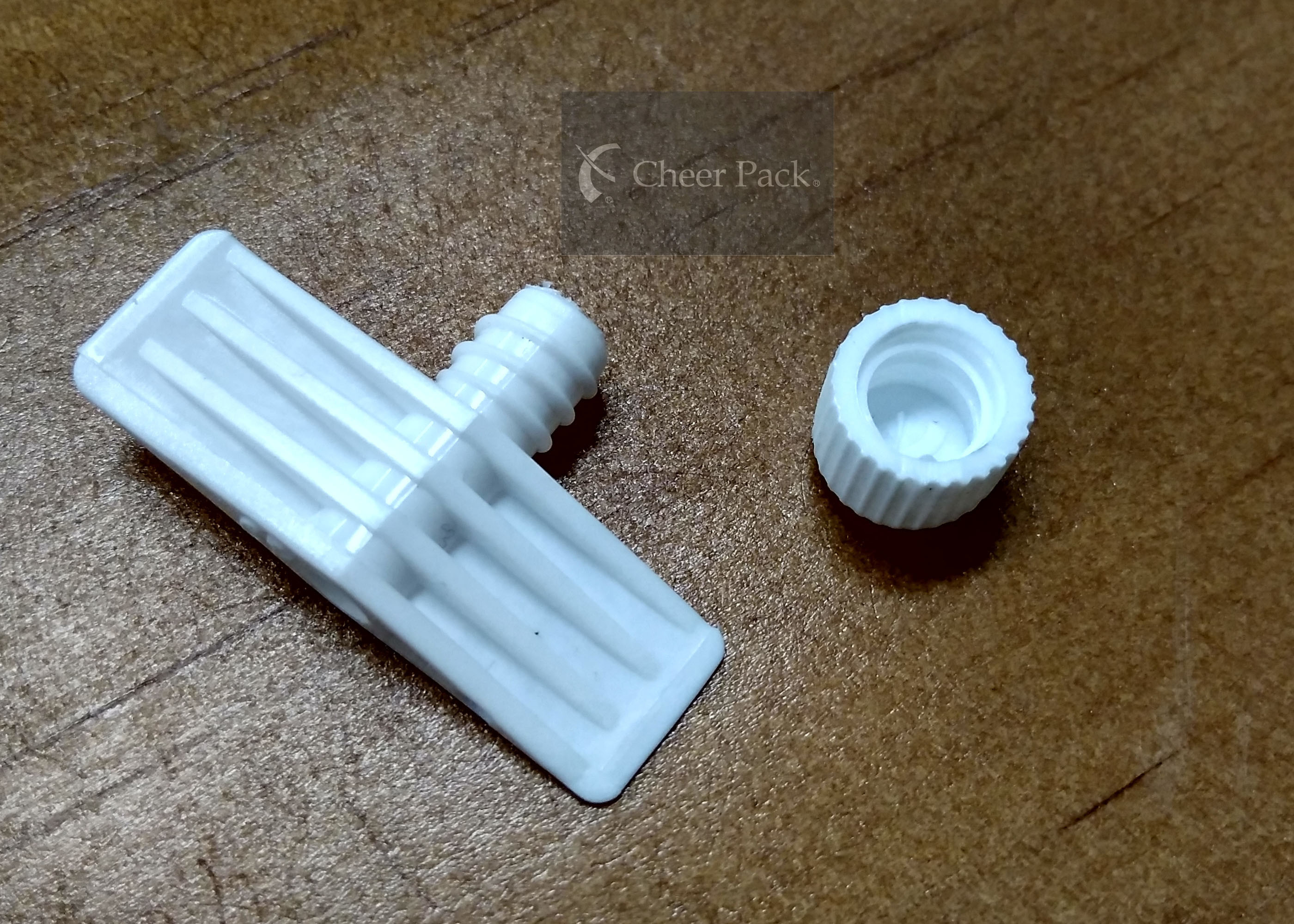 Food Grade Material PE Twist Spout Cap For Soybean Milk Doaypack