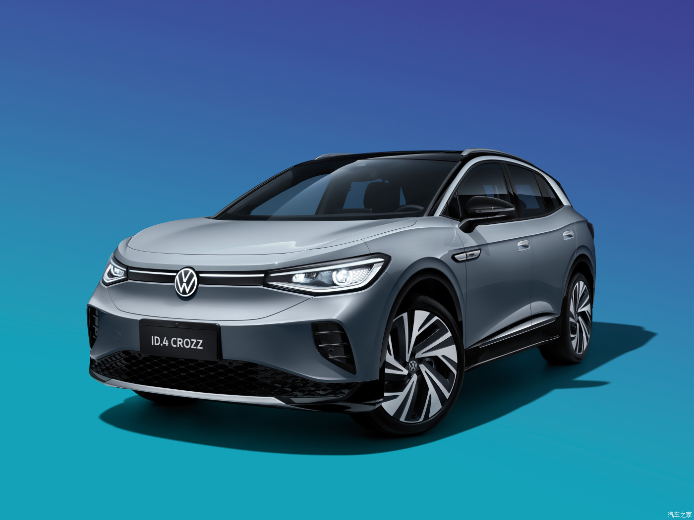 5 Seater SUV EV Cars Compact 160km/H Adult Mini Electric Car