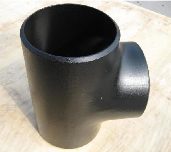 EN1092-1 Carbon Steel Tees 20mm / A355 Welded Reducing Tee For Pipeline