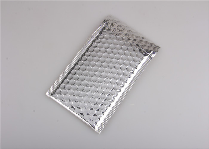 Aluminum Foil Metallic Bubble Mailers Silver Color Self Sealing For Postal Packaging
