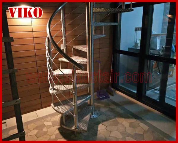 Spiral Staircase VH24S Tread Tempered glass 304 Stainless Steel Stainless Steel