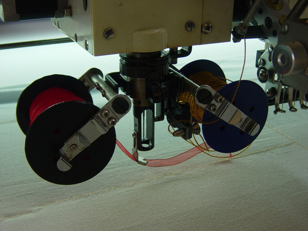 4 In 1 Automatic Embroidery Machine , 12 Head Embroidery Machine Multi Languages Available