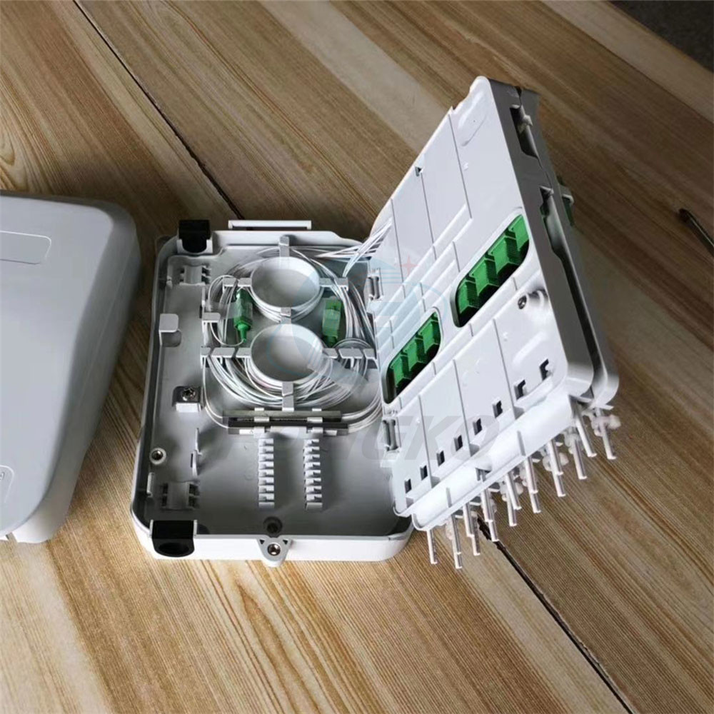 16 Cores White IP55 Fiber Optic Wall Mounted Fibre Termination Box For FTTX Network