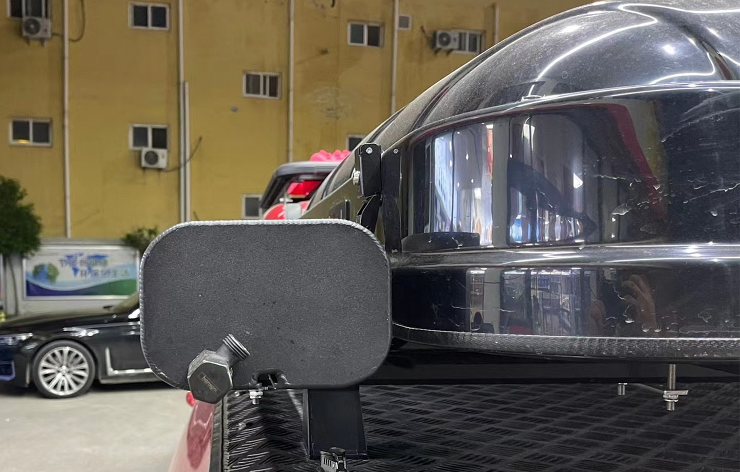 26L/36L Aluminum Alloy Pressurized Road Shower Solar Road Shower for Off Road Camping
