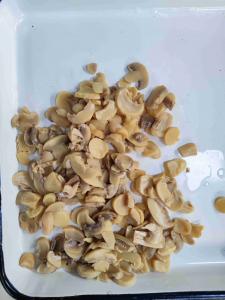 China PH Value 4.5-6.5 Canned Champignon Mushroom Customized 400g on sale