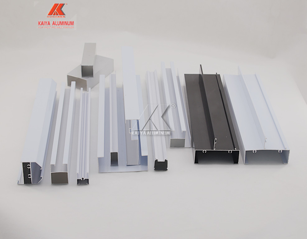 Powder Coating Aluminum Window Extrusion Profiles 6061 For Coach Station