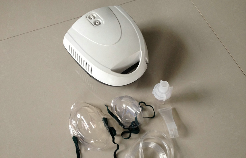220V 50hz Compressor Nebulizer for Family and Hospital