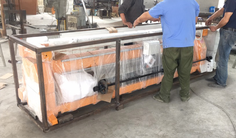 Bed Sheet Sewing Making Machine / Duvet Quilting Making Machines / Mattress Making Machine Price