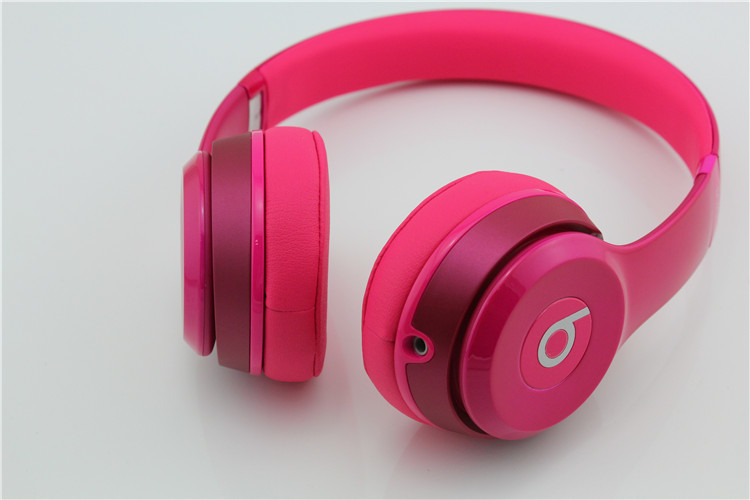 beats Solo 2 Stereo Wired On Ear Pink Headphones- Pre Owned- Excellent Condition made in china from Golden Rex Group ltd