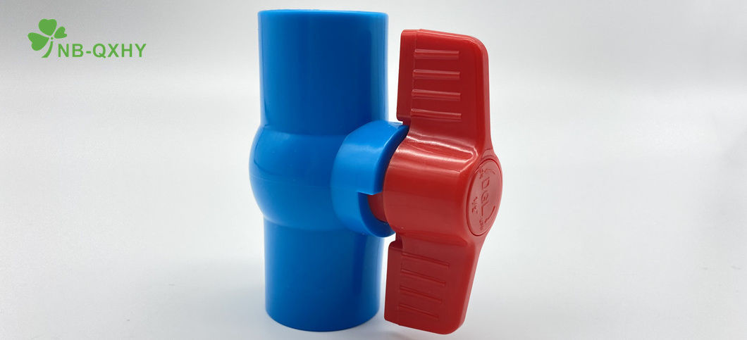 Nb-Qxhy High Quaility Blue Socket Manual 1/2&quot; CPVC Compact Ball Valve