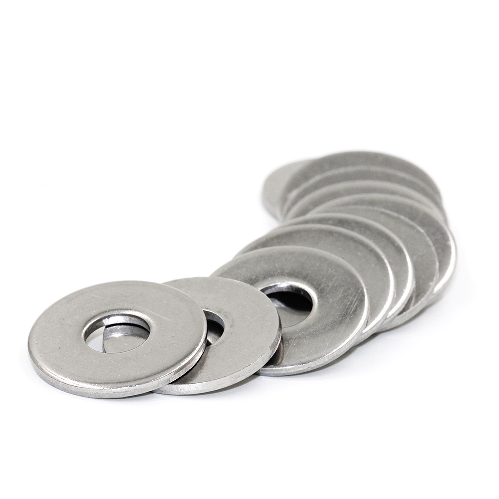 Large Diameter Flat Washers in 18-8 Stainless Steel for Heavy Duty Applications