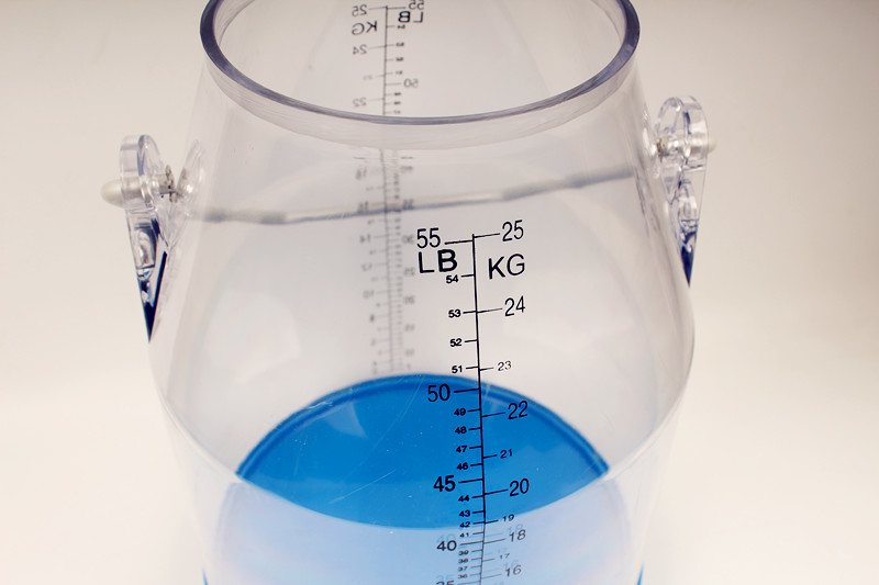 Transparent Polycarbonate Bucket , 32 Liter Goat Milking Bucket