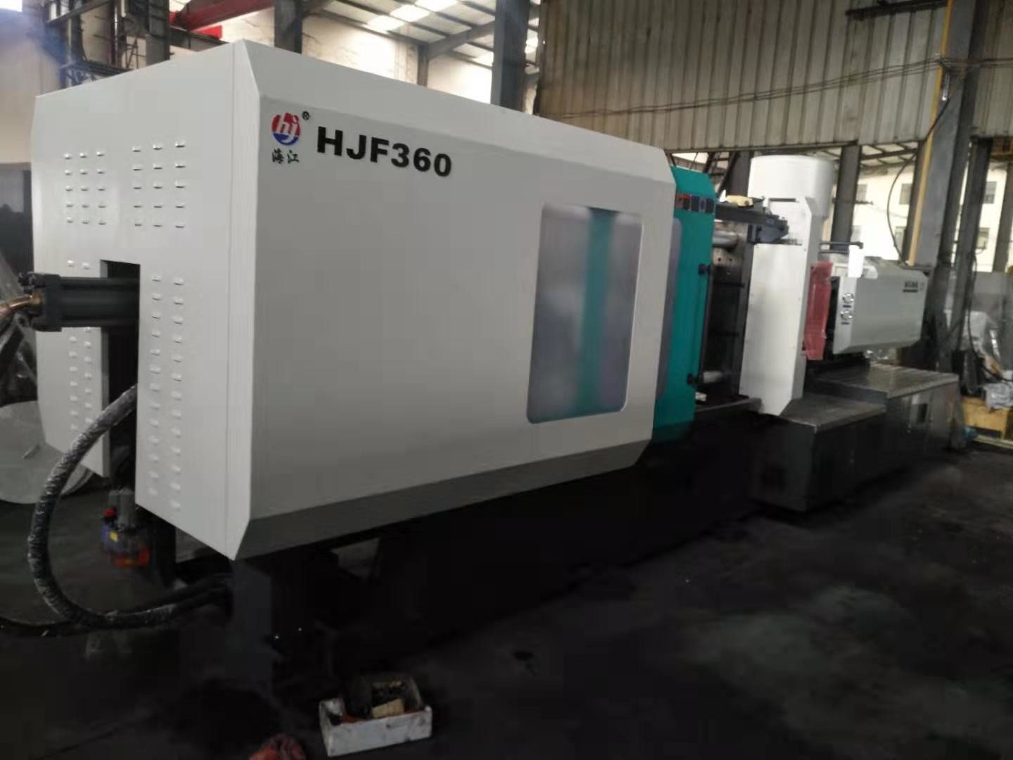 QT500 Single Stage Injection Stretch Blow Molding Machine With Automatic Lubrication System