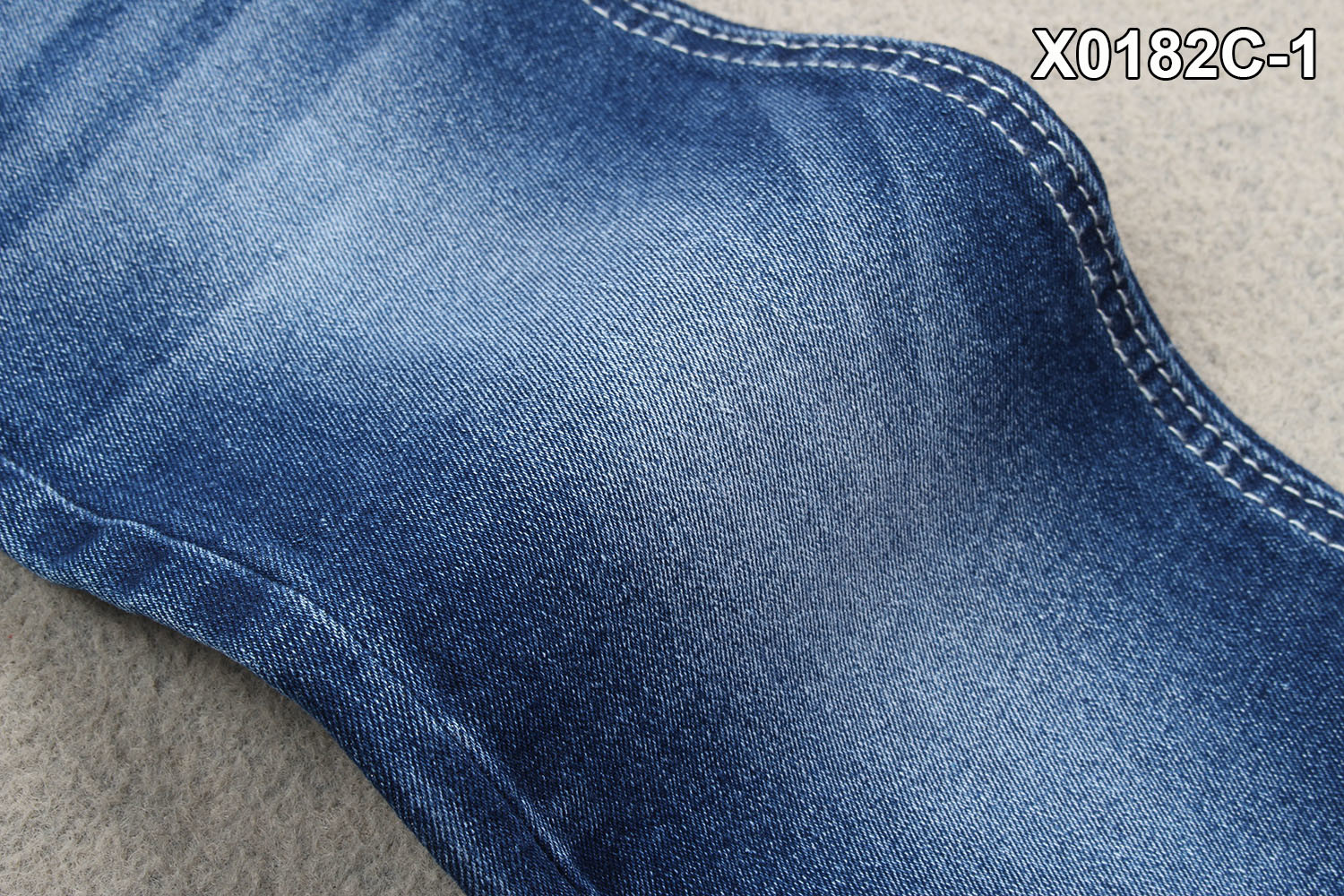 Middle Weight Women Jeans Fabric Stretch Twill Denim Fabric For Regular Girl Pants