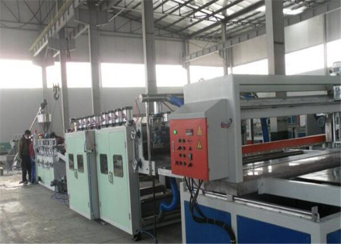 PP PE WPC Board Production Line For 1220mm Width PVC WPC Foam Plate Making