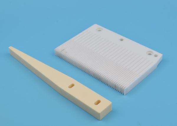 Chemical Corrosive Zirconia Ceramic Quartz Wafer Boat In Semiconductor Chip