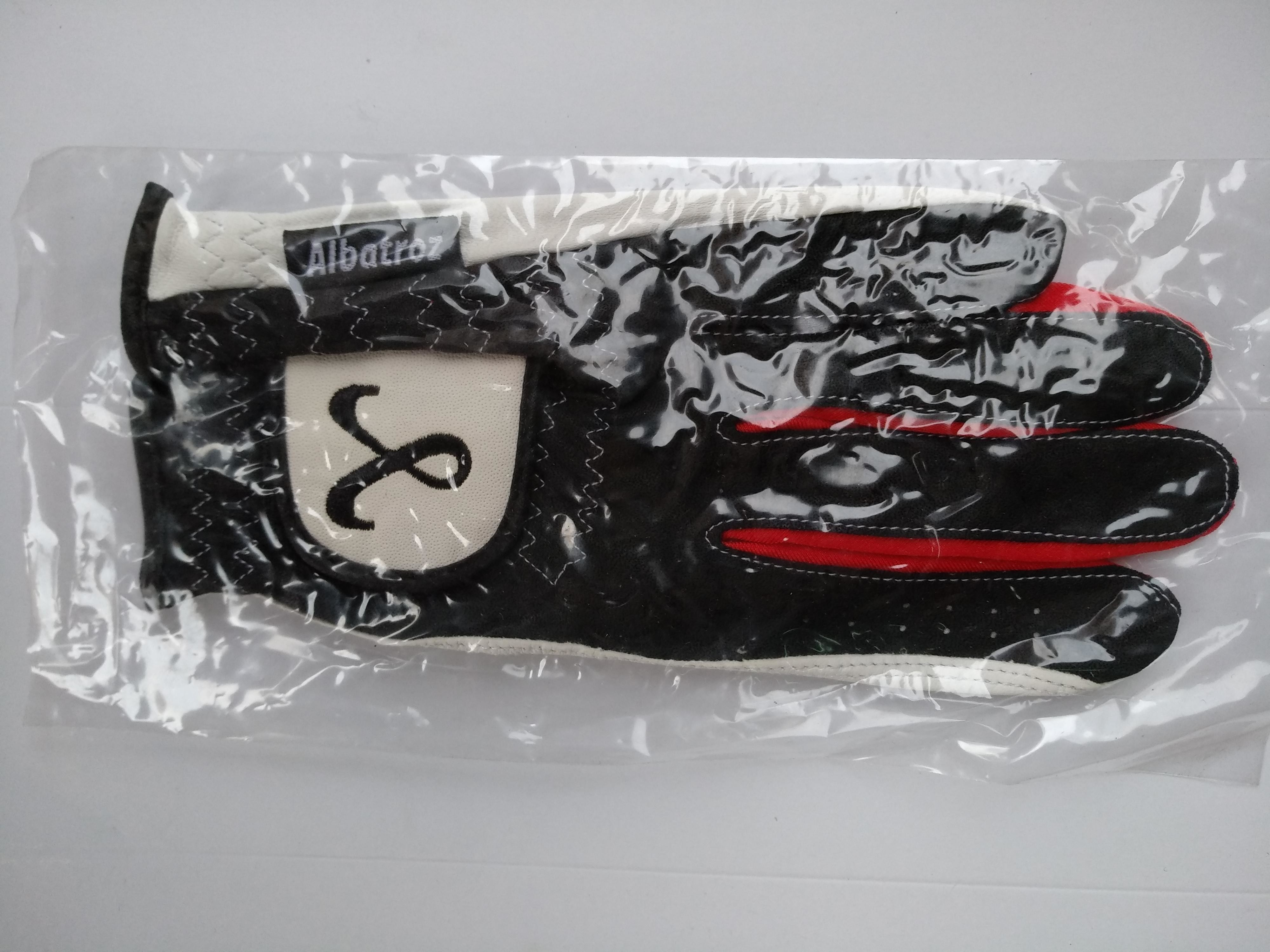 golf glove , golf gloves , glove , gloves