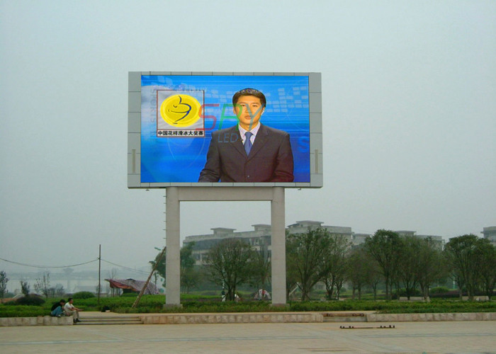 Double Column Outdoor LED Billboard Waterproof LED Screen Pixel Pitch 12MM