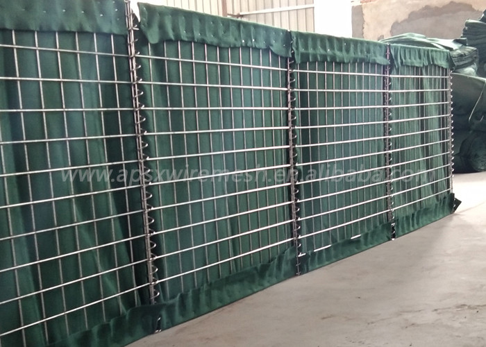 300gsm Geotextile Defensive Barrier Military Sand Wall Long Duration