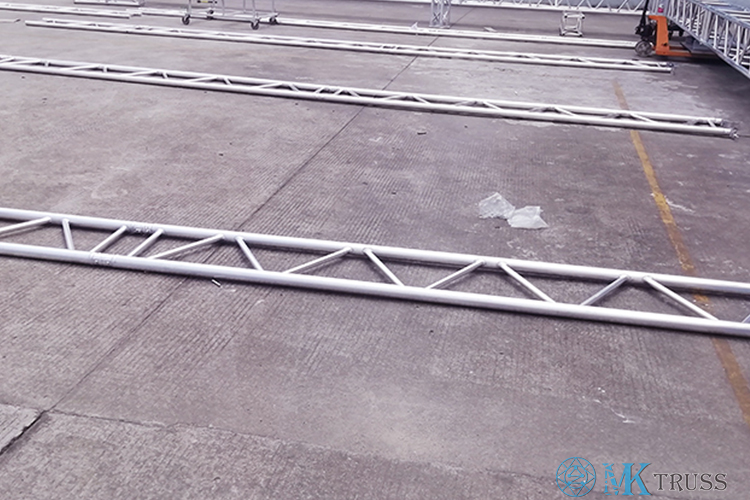 50*2mm Main Tube Portable Fast Deploying Stages Fixed Truss Structures with 20*2mm Brace Tube