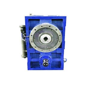 Single Screw Hard Tooth Surface Helical Gear Reducer For PP/PE/PVC Plastic