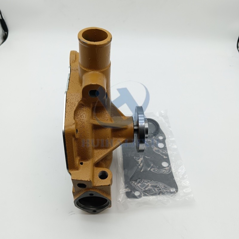Excavator Spare Parts Water Pump 6206-61-1505 6206611505 for Engine 6D95L Excavator WA120-3