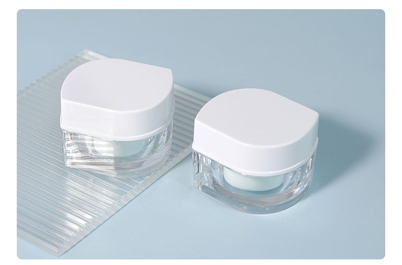MS Cap Material Airless Cosmetic Bottle 150ml 200ml 250ml Refillable Resistant Luxury Airless Pump Bottle With Pump