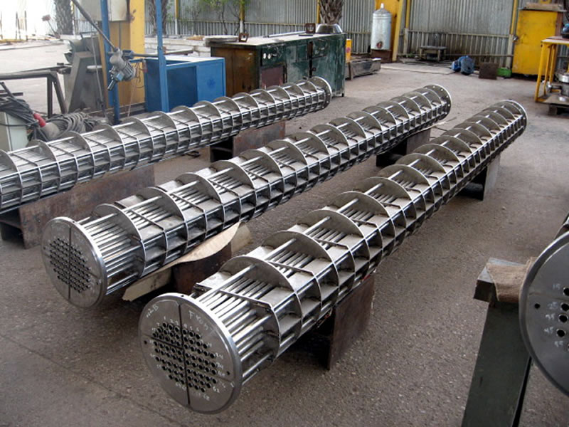 Seamless ferritic and austenitic alloy steel bolier superhearter and hear exchanger tubes price