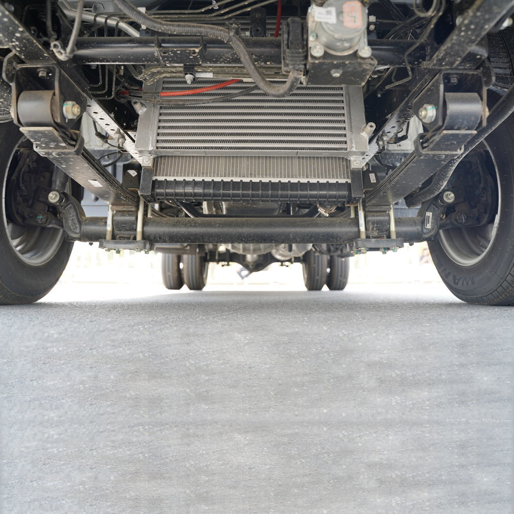 JAC KAIDA X6 Fuel Engine 116 HP Euro 6 Mini Truck With the Best Price