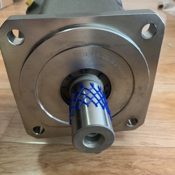 A10VSO100DFR1/31R-PPA12K01 A10VSO100DFR1/31R-PPA12KB3 Rexroth Hydraulic Piston Pump Original German Hydraulic Pump Excavator Travel Motor