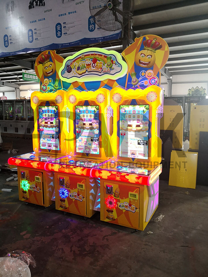 Fruit Condition Redemption Coin Pusher Game Machine Round Castle Small Train Design