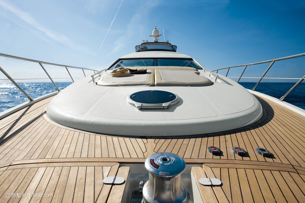 Waterproof Anti-slip WPC Wood Plastic Composite PVC Marine Decking for Outdoor Spaces