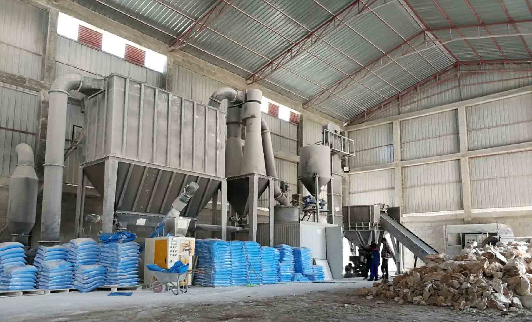 Calcite Micro Powder Grinding Mill Carbon Black Grinding Milling Equipment