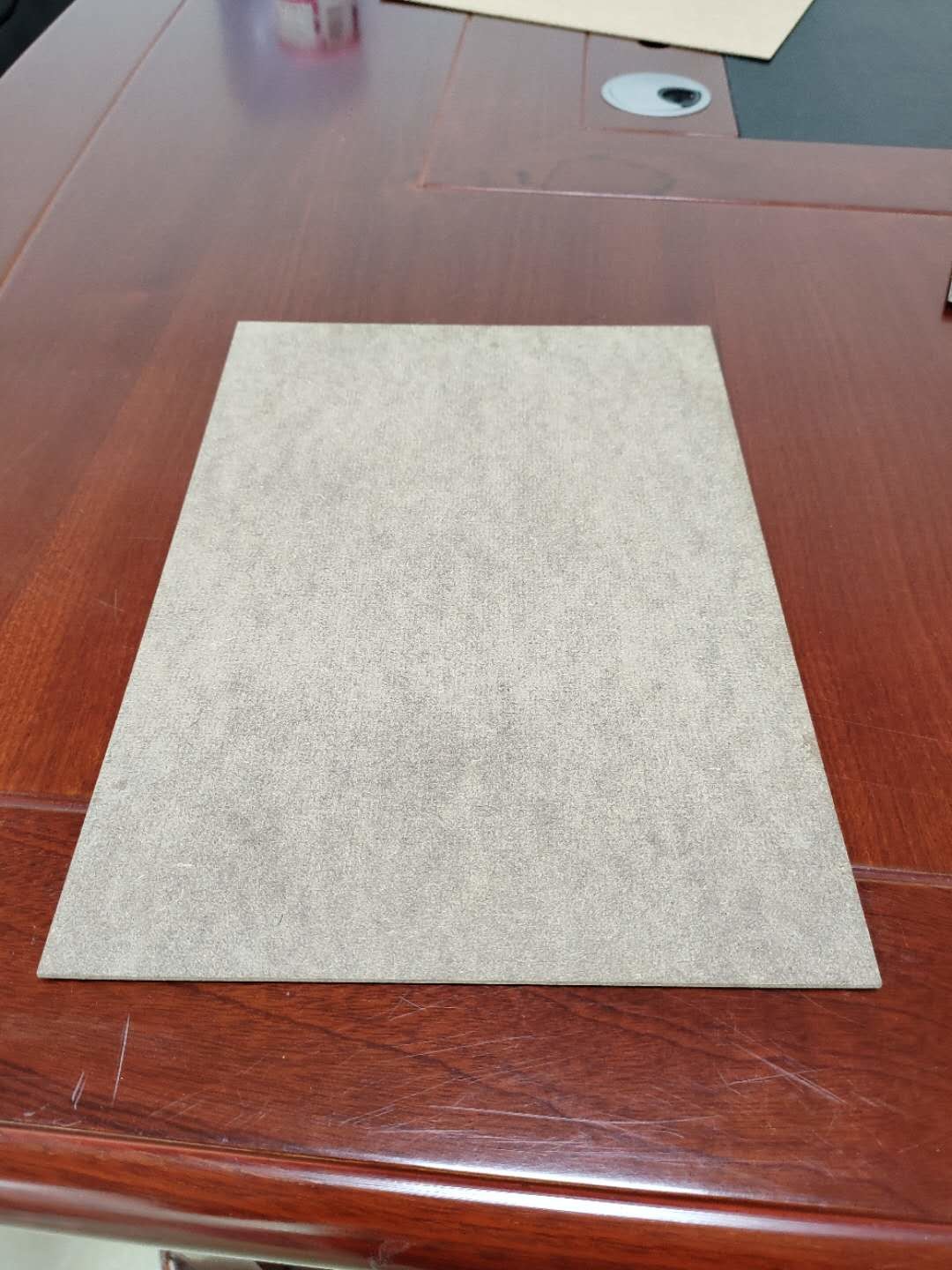 Hard Surface Minimize Burrs Phenolic Wood Backup Board For PCB Drilling