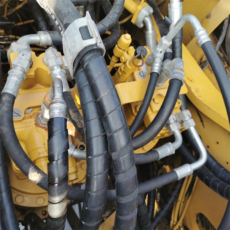 Japan Made Cat 349D2 Used Excavator with 2900 Working Hours and 3.11 m3 Bucket Capacity