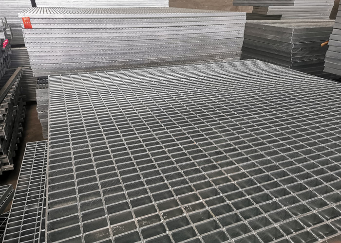 Chemical Plant Galvanised Floor Grating Anti Skid Pressure Resistance Welding