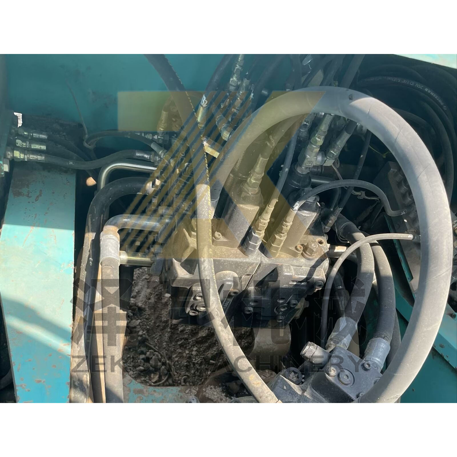 Used Kobelco SK210-8 SK210LC-8 SK210-6 Excavator Digger 2023