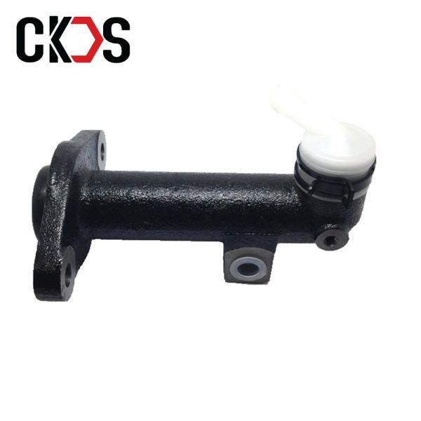 Isuzu Truck Clutch Parts Transmission System Parts Clutch Master Cylinder 8