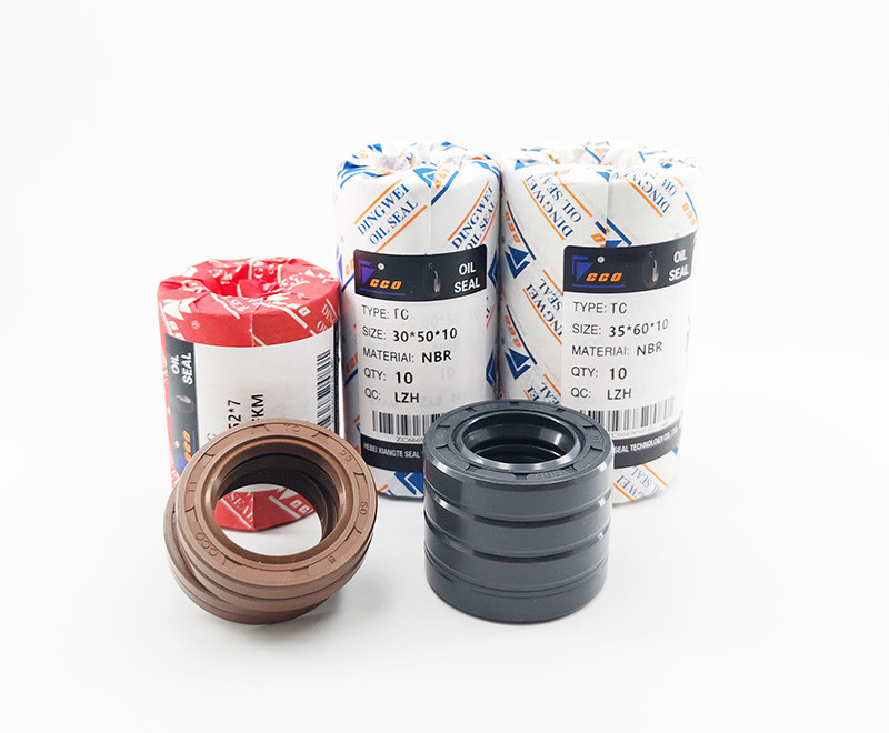 Automobile FKM Rubber Air Compressor Oil Seal High Pressure Rotary TC Oil Sealing