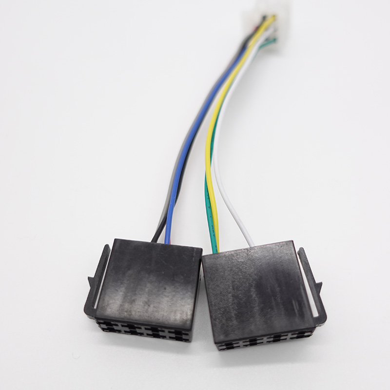 Complete Automotive Wiring Harness Assembly in with PVC Tube and Copper Conductors