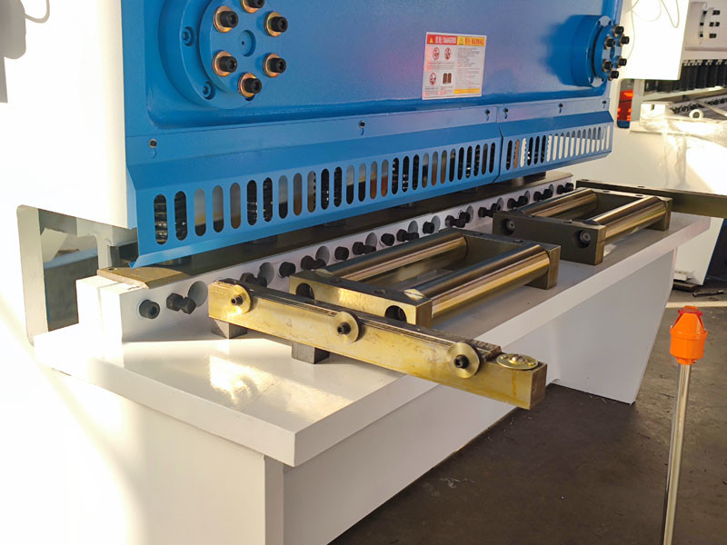 E21S Hydraulic Guillotine Shearing Machine 16X1600mm