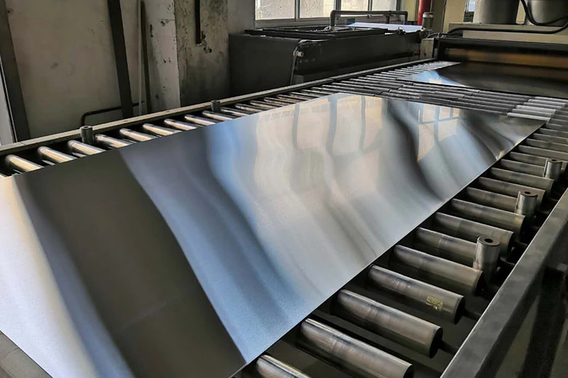 UNS S44400 Metal Sheet Ferritic SUS444 Cold Rolled Stainless Steel Sheet 3.0*1220*2440mm